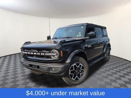 2022 Ford Bronco Outer Banks