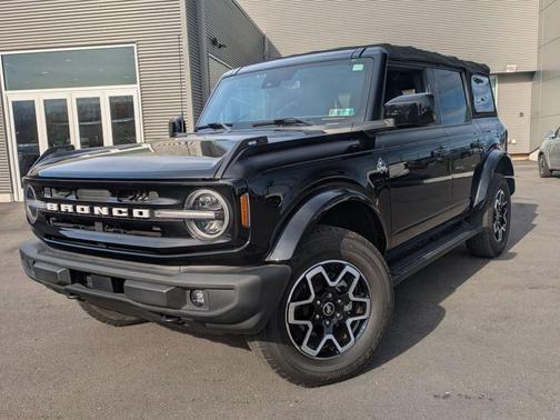 2022 Ford Bronco Outer Banks
