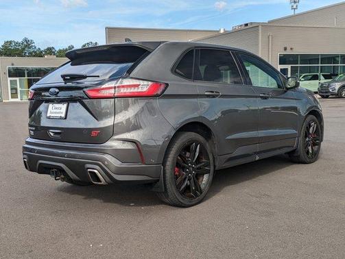 2019 Ford Edge ST