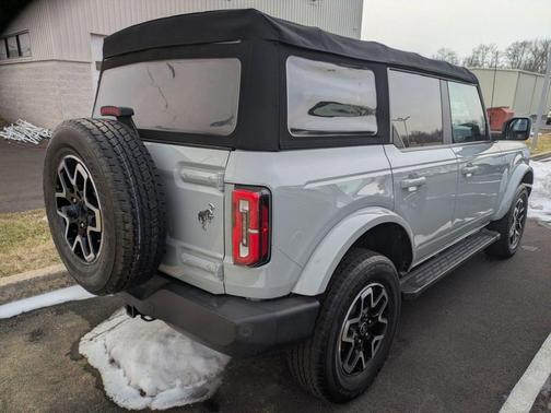 2021 Ford Bronco Outer Banks