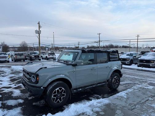 2021 Ford Bronco Outer Banks