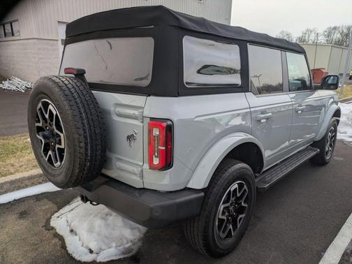 2021 Ford Bronco Outer Banks