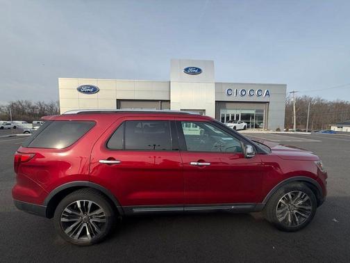 2017 Ford Explorer Platinum