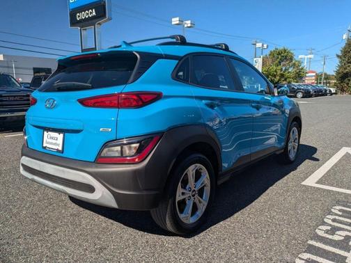 2023 Hyundai KONA SEL
