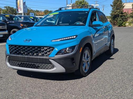 2023 Hyundai KONA SEL