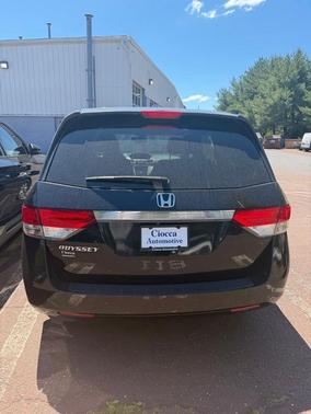 Red 2014 Honda Odyssey EX-L