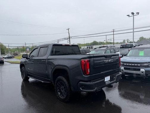 Sky 2021 GMC Sierra 1500 AT4
