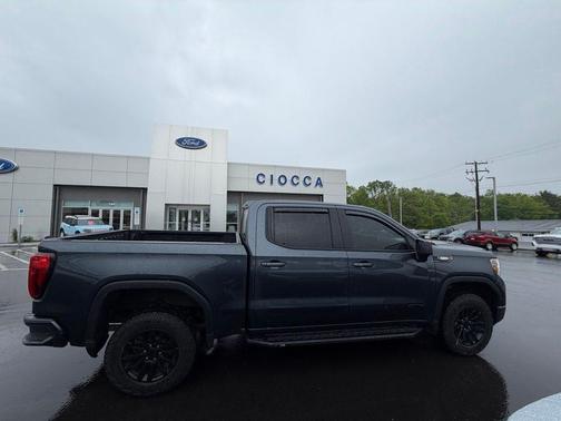 Sky 2021 GMC Sierra 1500 AT4