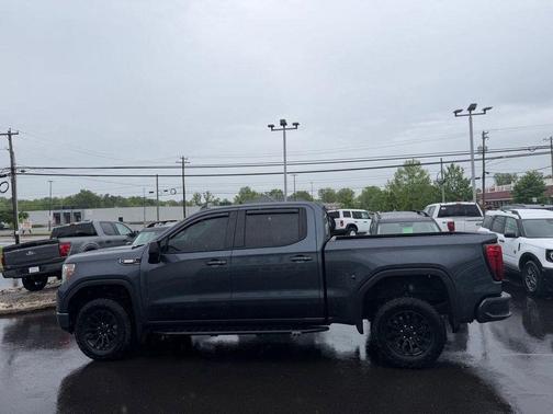 Sky 2021 GMC Sierra 1500 AT4