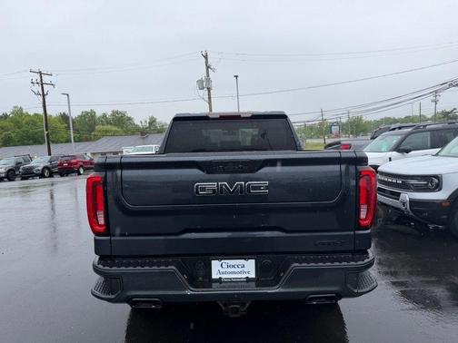 Sky 2021 GMC Sierra 1500 AT4