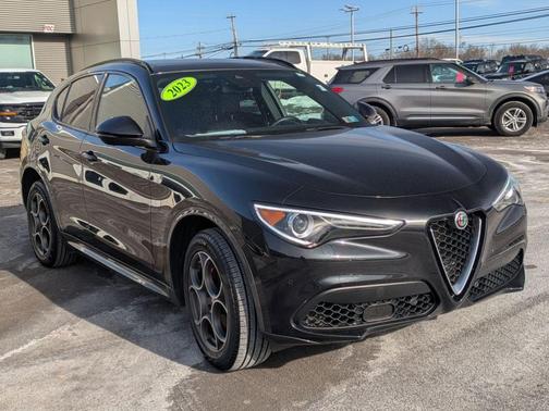 2023 Alfa Romeo Stelvio Ti