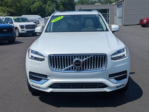 2023 Volvo XC90 B6 Plus 7-Seater