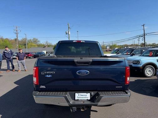 Blue 2015 Ford F-150 XLT