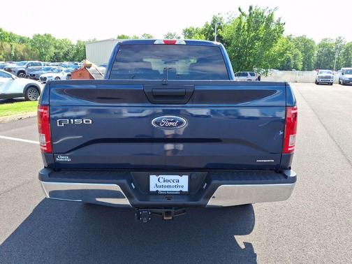 Blue 2015 Ford F-150 XLT