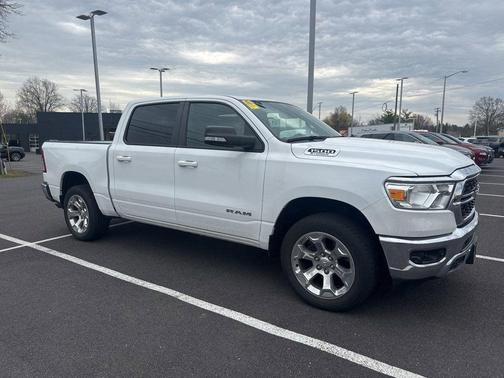 Bright White Clearcoat 2022 RAM 1500 Big Horn