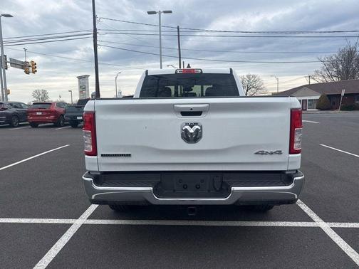 Bright White Clearcoat 2022 RAM 1500 Big Horn