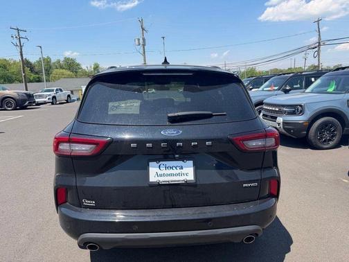 Black Metallic 2023 Ford Escape ST-Line