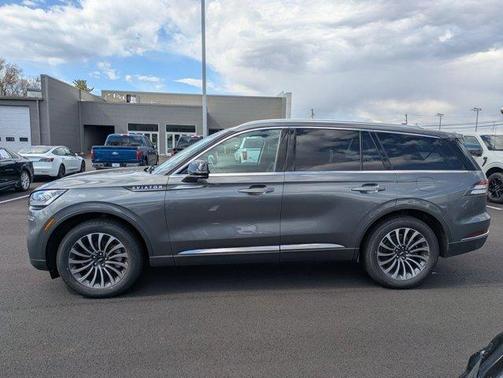 2023 Lincoln Aviator Reserve AWD