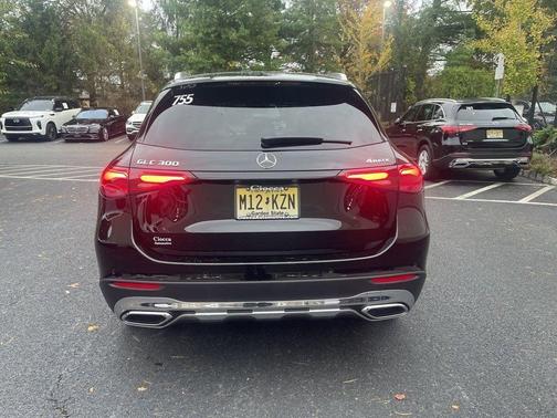 2025 Mercedes-Benz GLC 300 Base 4MATIC