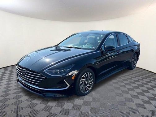 2022 Hyundai SONATA Hybrid Limited