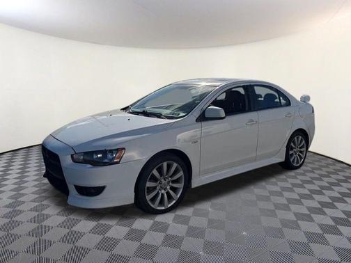 White 2010 Mitsubishi Lancer GTS