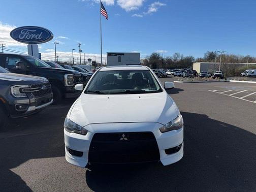 White 2010 Mitsubishi Lancer GTS