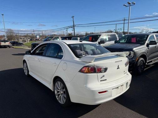 White 2010 Mitsubishi Lancer GTS