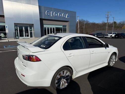 White 2010 Mitsubishi Lancer GTS