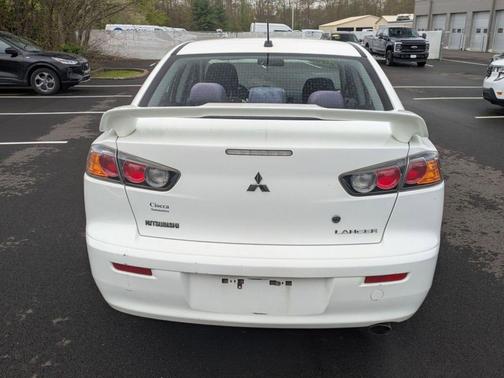 White 2010 Mitsubishi Lancer GTS