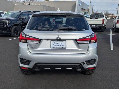 2020 Mitsubishi Outlander Sport ES