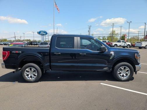 Blue Metallic 2023 Ford F-150 XLT
