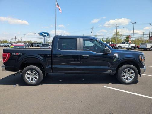 Blue Metallic 2023 Ford F-150 XLT