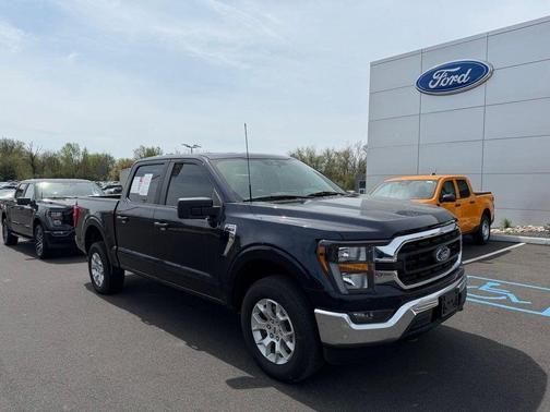 Blue Metallic 2023 Ford F-150 XLT
