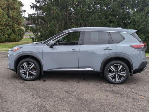 2021 Nissan Rogue Platinum