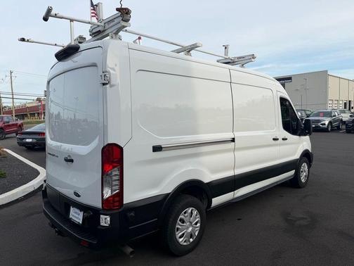 2020 Ford Transit-250 Base