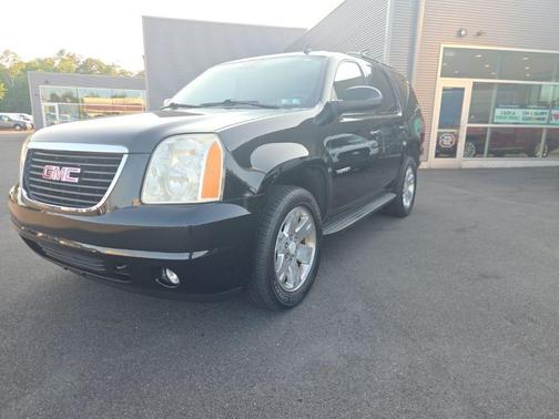 Onyx Black 2014 GMC Yukon SLE