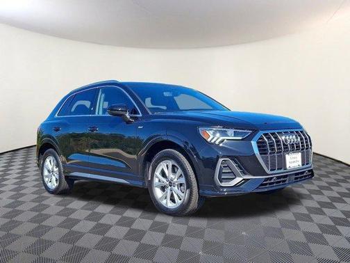 2025 Audi Q3 45 S line Premium