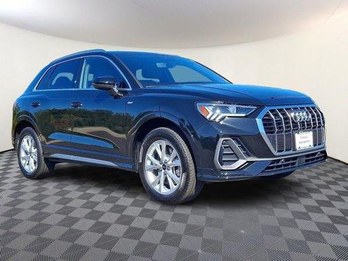 2025 Audi Q3 45 S line Premium