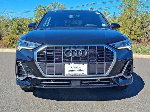 2025 Audi Q3 45 S line Premium