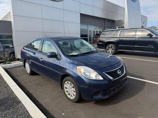 2014 Nissan Versa 1.6 SV