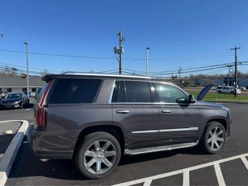 2016 Cadillac Escalade Luxury