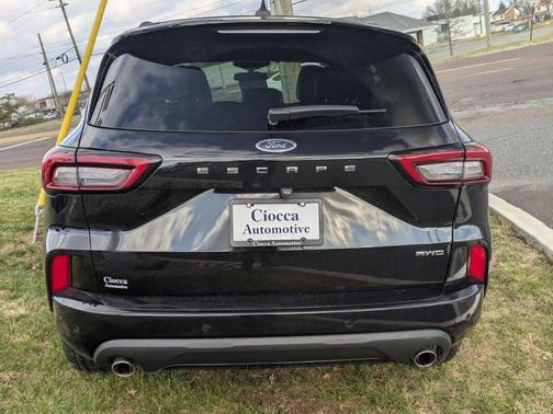2023 Ford Escape ST-Line