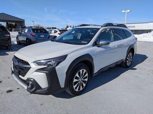 2023 Subaru Outback Touring XT
