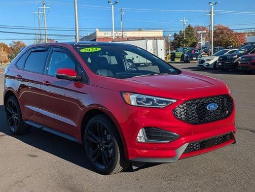 2024 Ford Edge ST