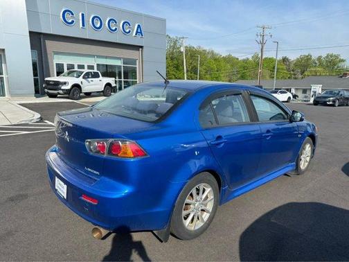 2016 Mitsubishi Lancer ES