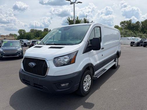 Oxford White 2025 Ford Transit-250 Base