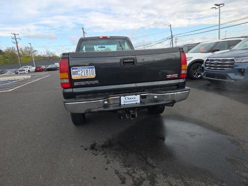 Carbon Metallic 2003 GMC Sierra 2500 WT