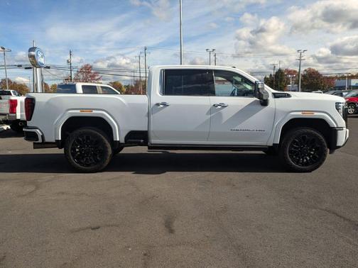 2024 GMC Sierra 2500 Denali Ultimate