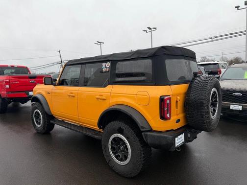 Orange Metallic 2021 Ford Bronco Outer Banks