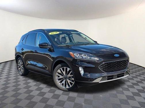 2020 Ford Escape Titanium Hybrid